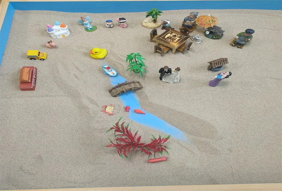 团体招募 | 沙盘游戏：和压力成为朋友