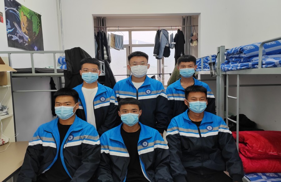  展新颜•唱心声  