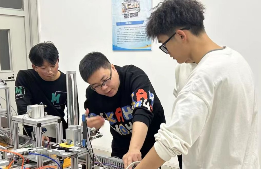 匠心熔铸专业魂，春风化雨育匠才