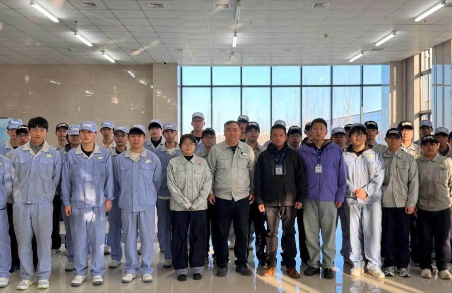 校企携手筑桥梁  工学交替载誉归